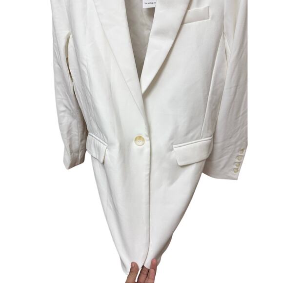 BOA Because Of Alice Boyfriend Blazer Size Medium Ivory White Oversized - Picture 12 of 13